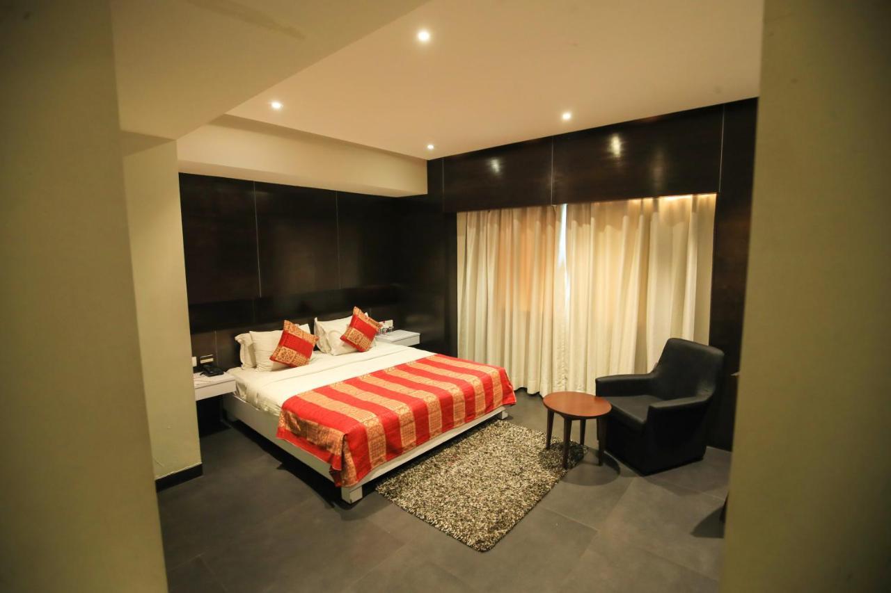 Hotel German Palace Near To Airport Gandhinagar Zewnętrze zdjęcie