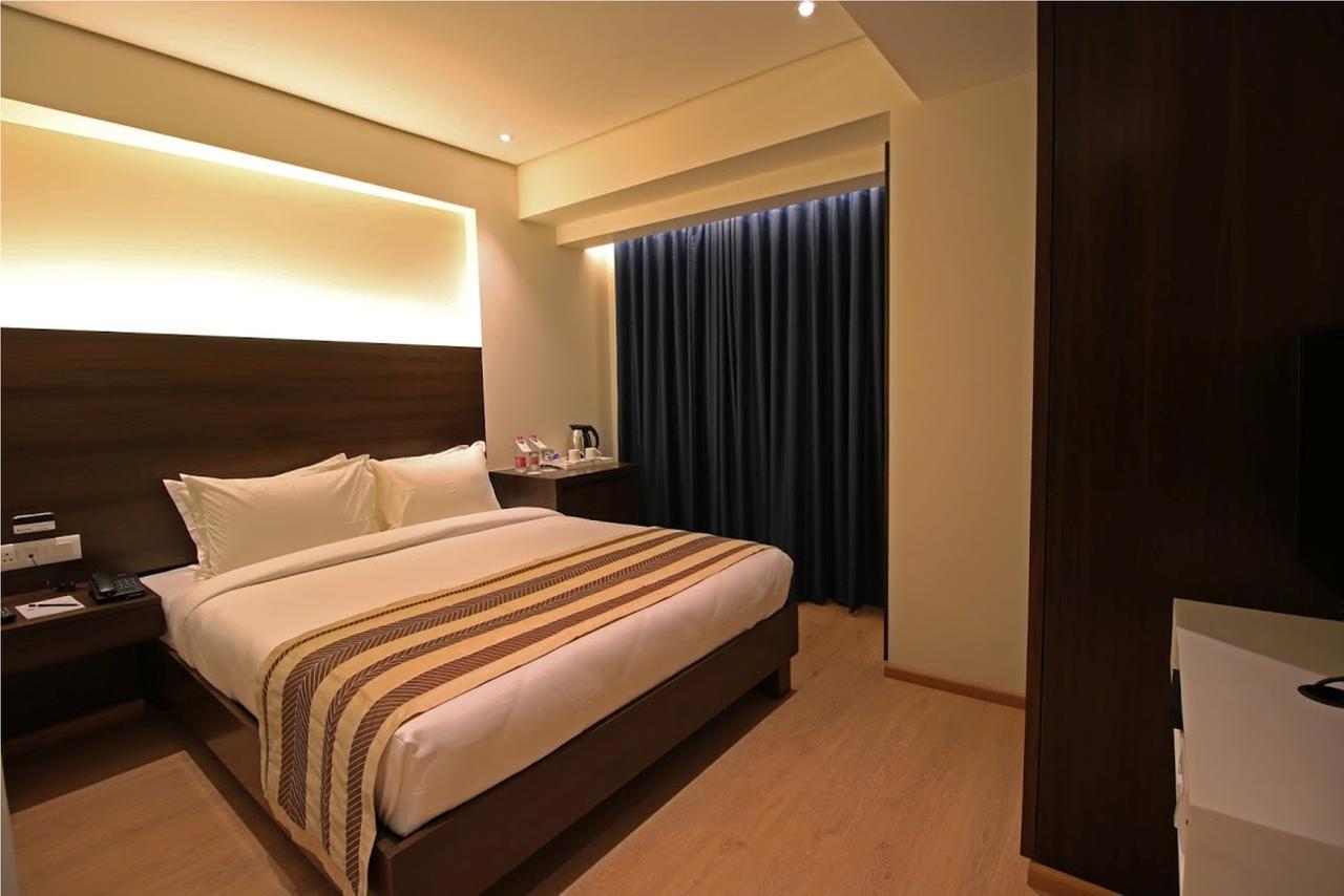 Hotel German Palace Near To Airport Gandhinagar Zewnętrze zdjęcie