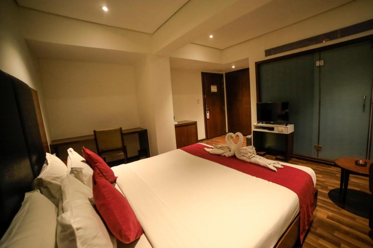 Hotel German Palace Near To Airport Gandhinagar Zewnętrze zdjęcie